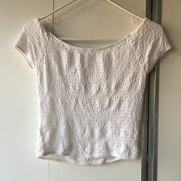 ✨BRANDY MELVILLE CHARLENE TOP✨ - Picture 4 of 4